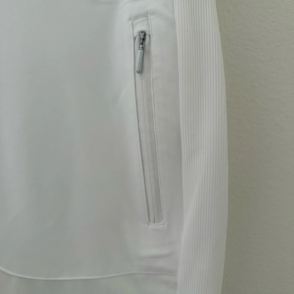 Chico's Zenergy Alabaster Pants - Picture 5 of 10